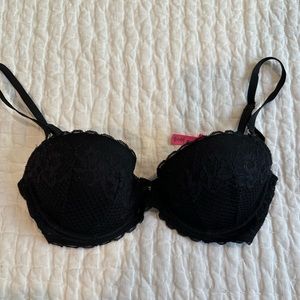 Betsey Johnson underwire bra